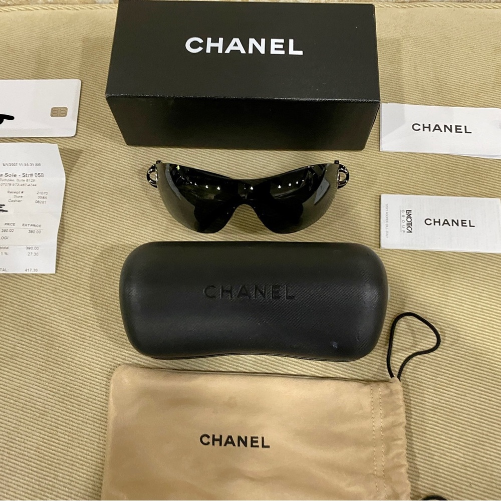 Vintage Discontinued Chanel 4146 Sunglasses